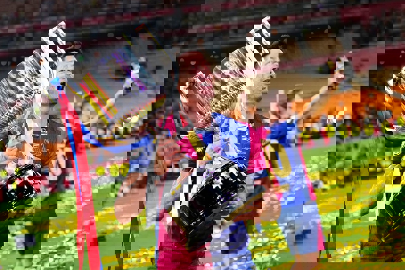2184980