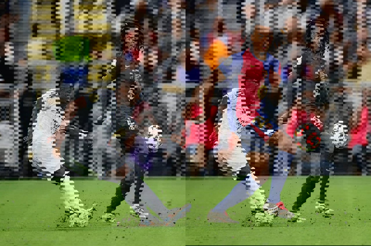 2185011