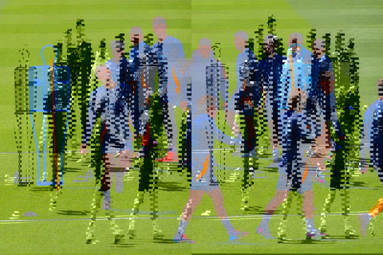 2185074