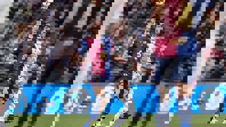 2185093