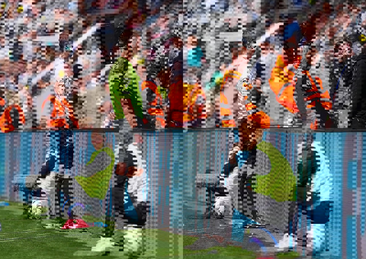 2185133