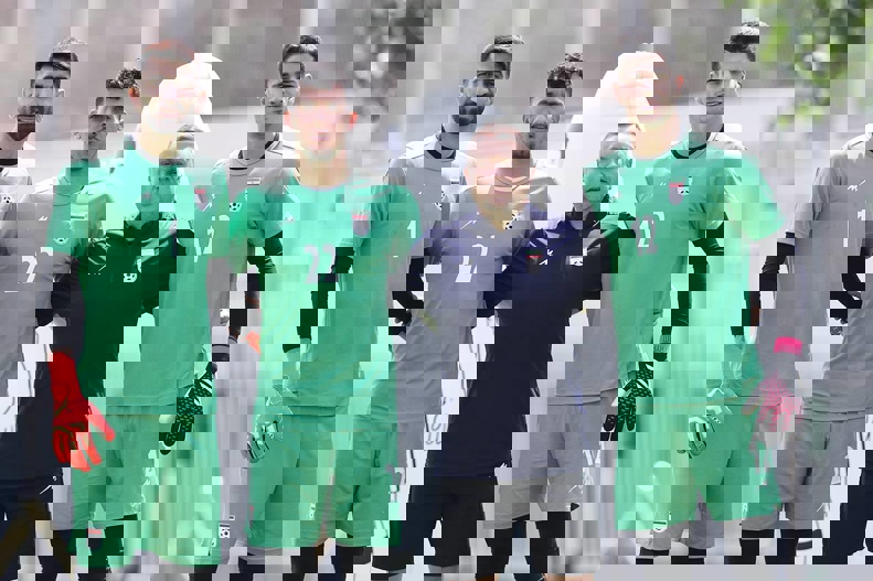 2185251