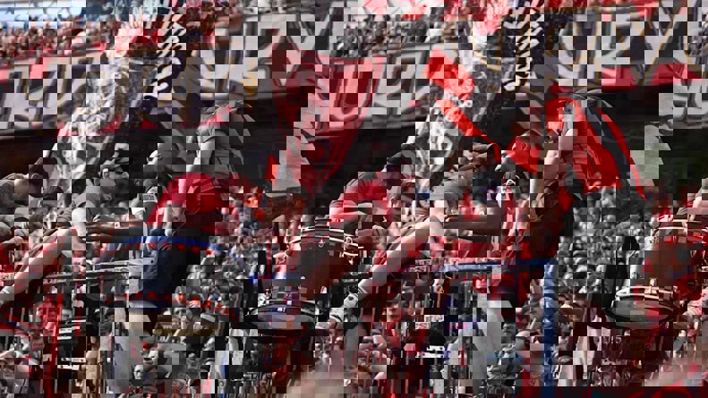 2185325