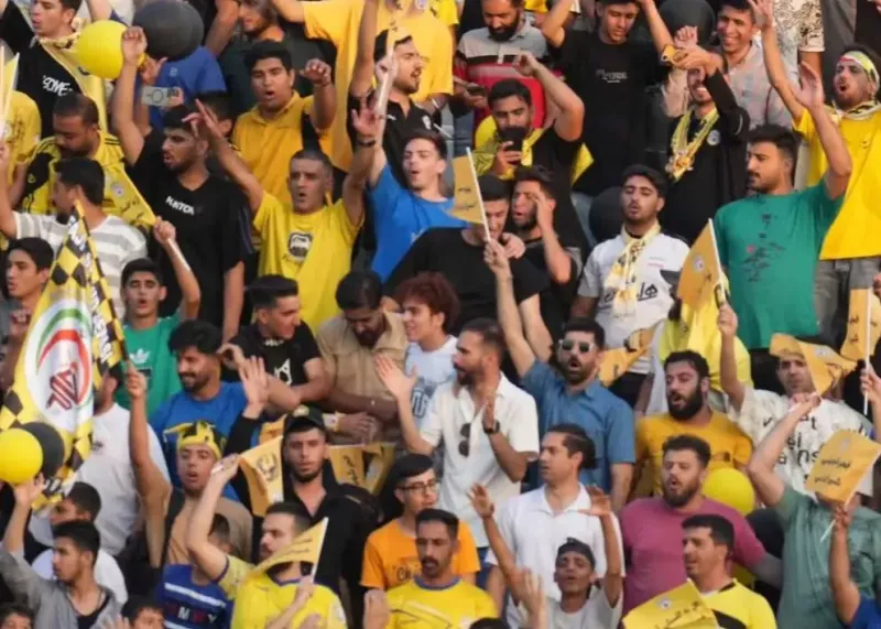 شیراز یک‌صدا فریاد می‌زند: برگشتیم!