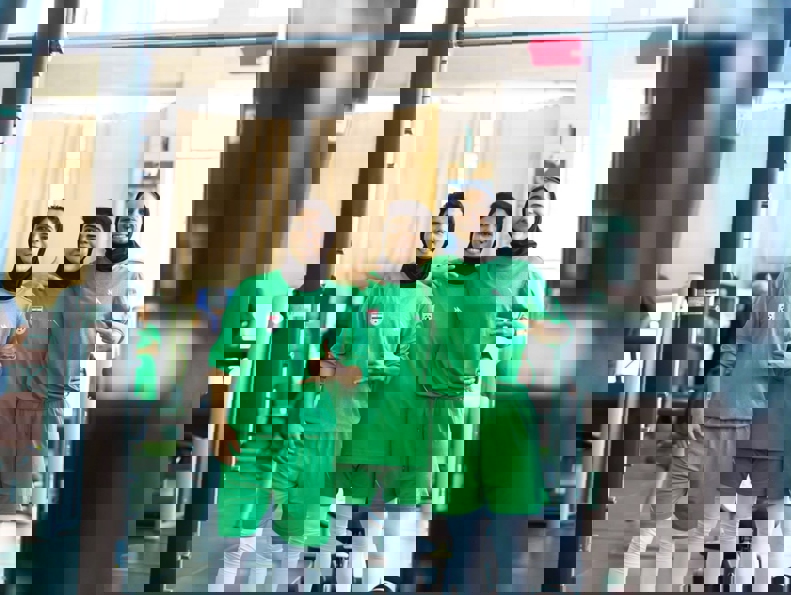 2185542