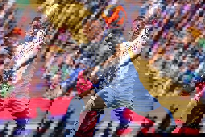 2185492