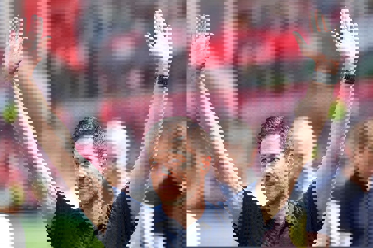 2185484