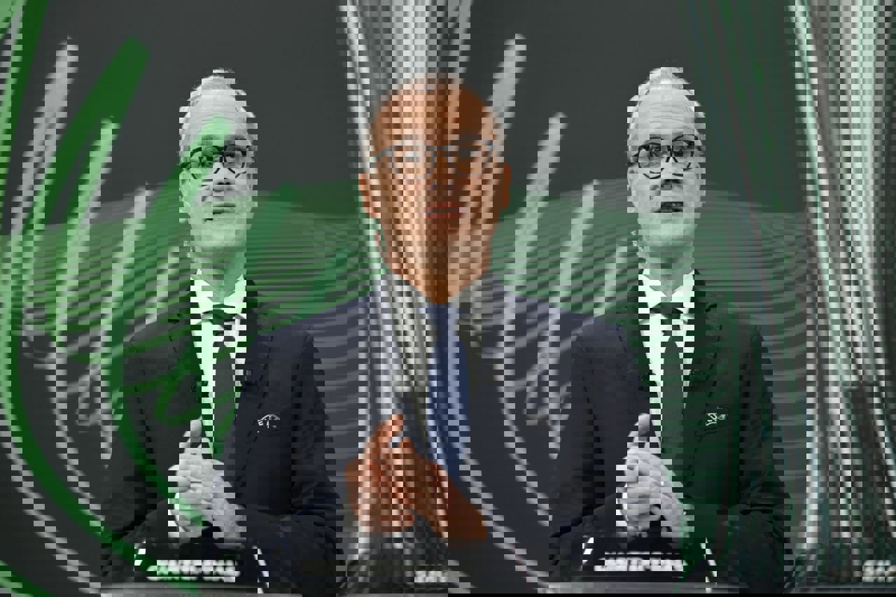 2185544