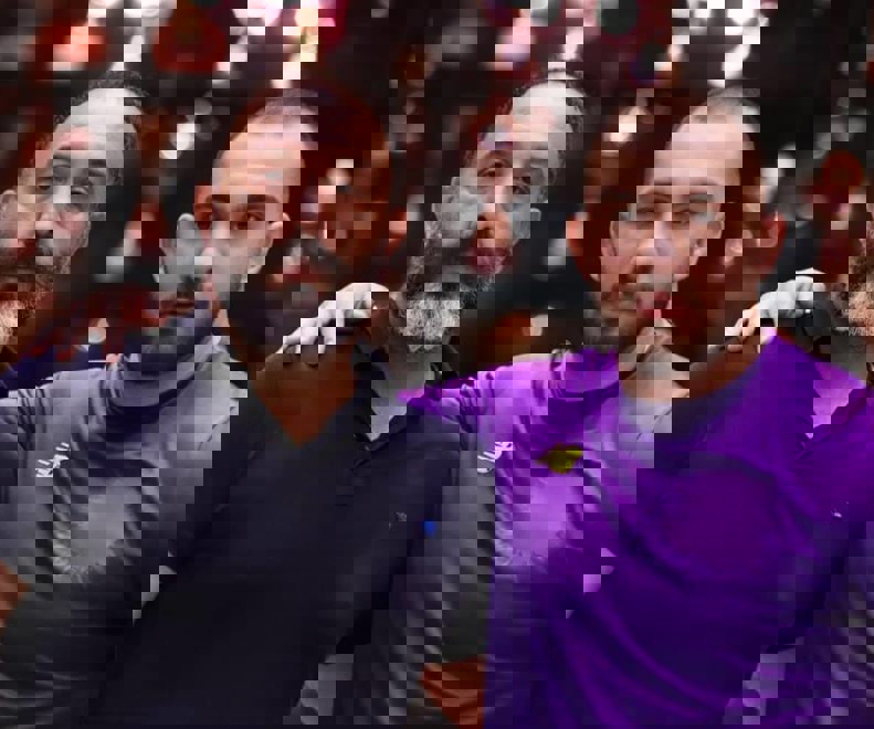 2185651