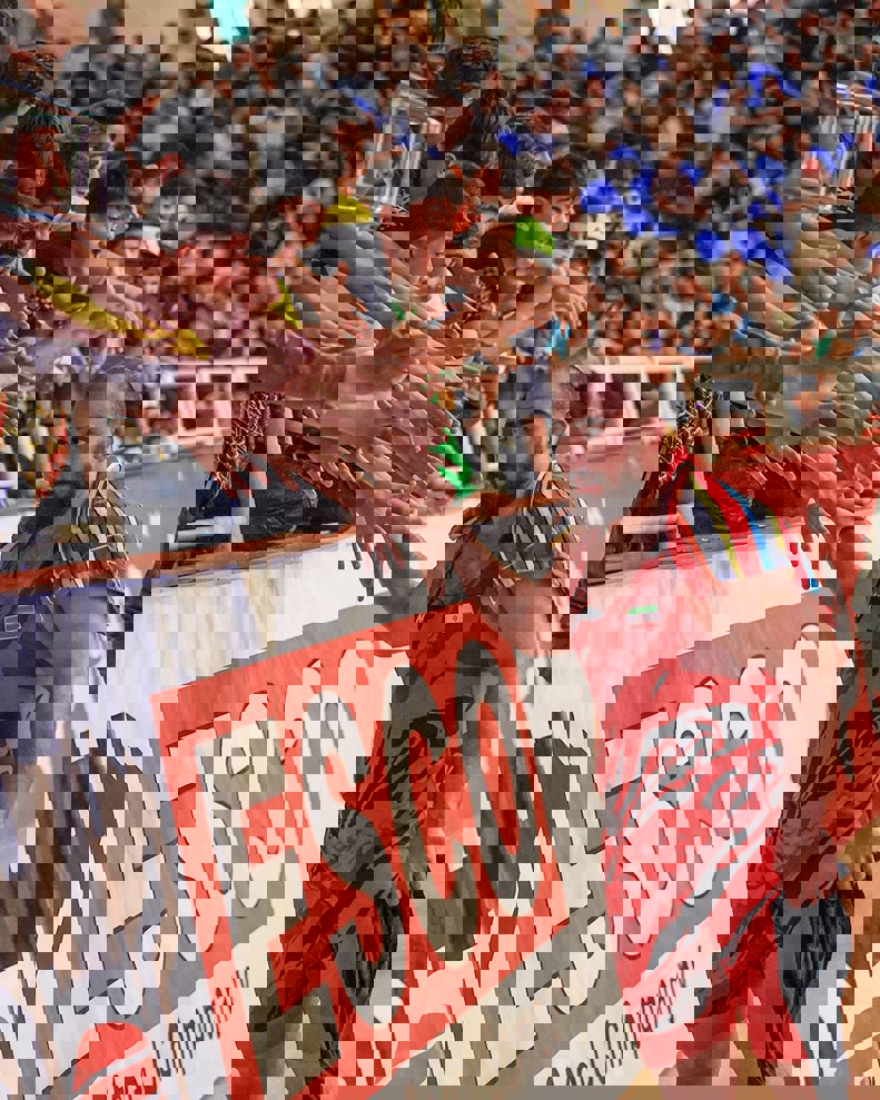2185653