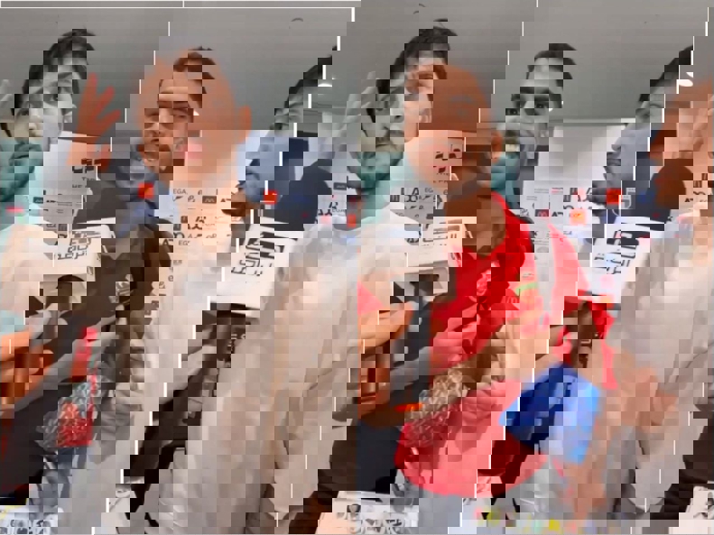 2185568