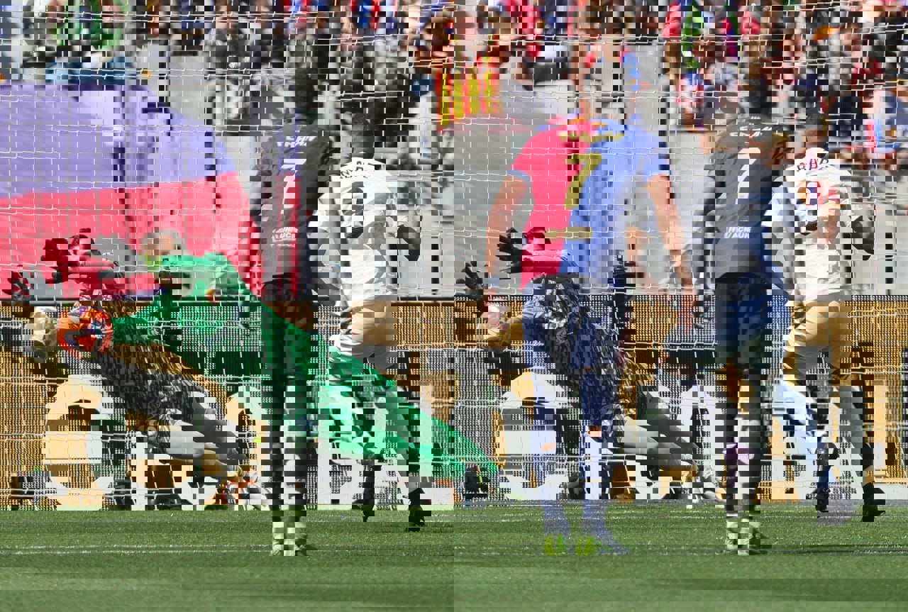 2185605