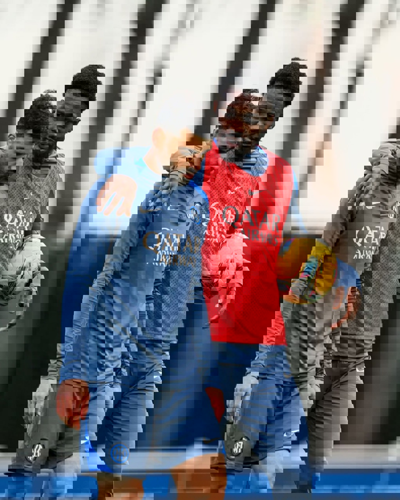 2185565