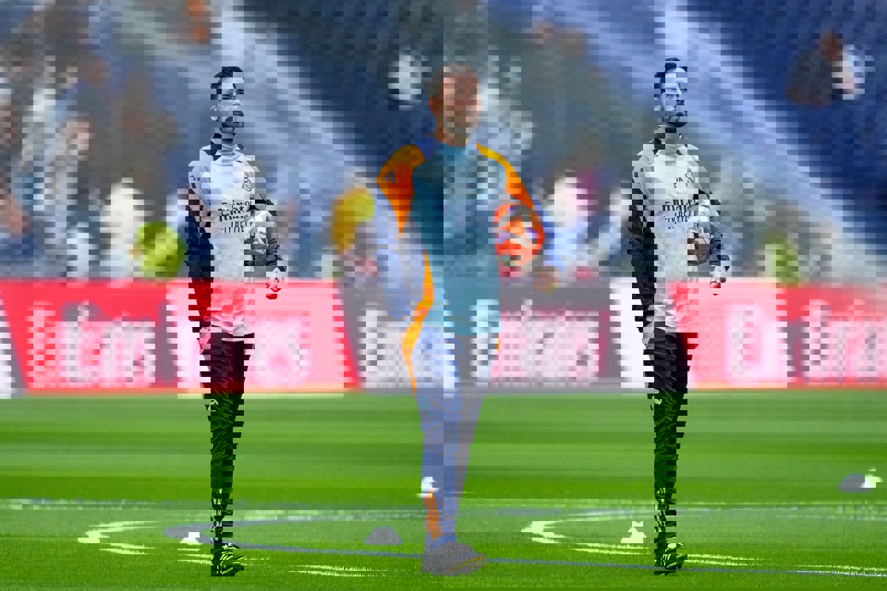 2185649