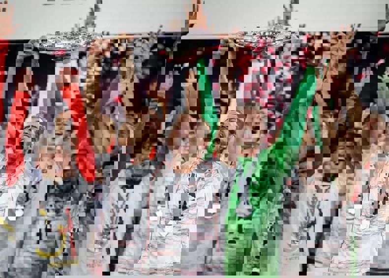 2185763