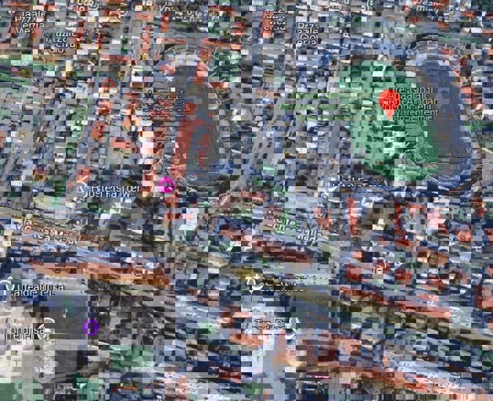 2185699
