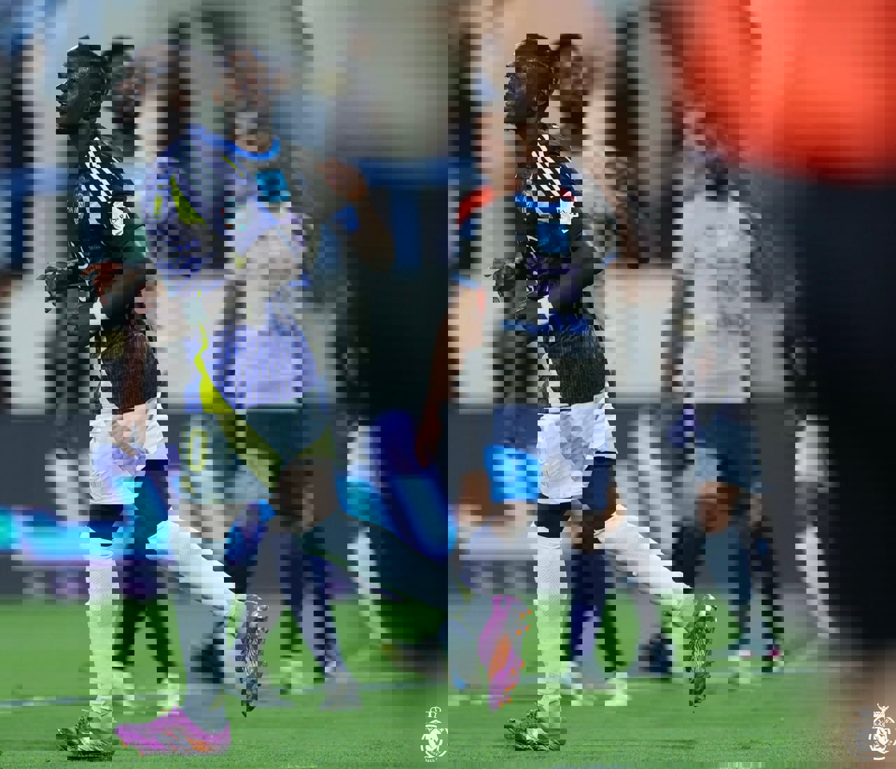 2185804