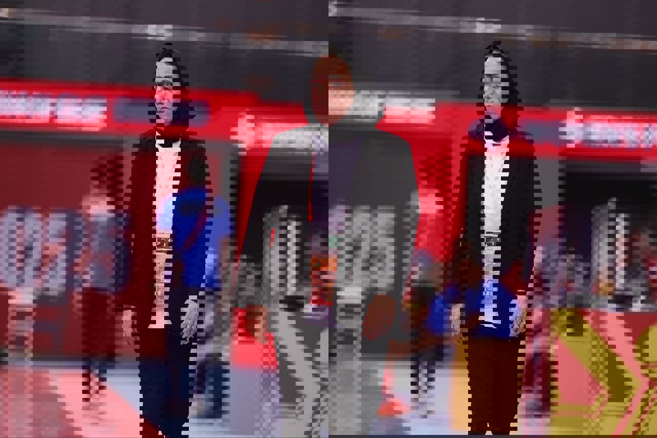 2185811