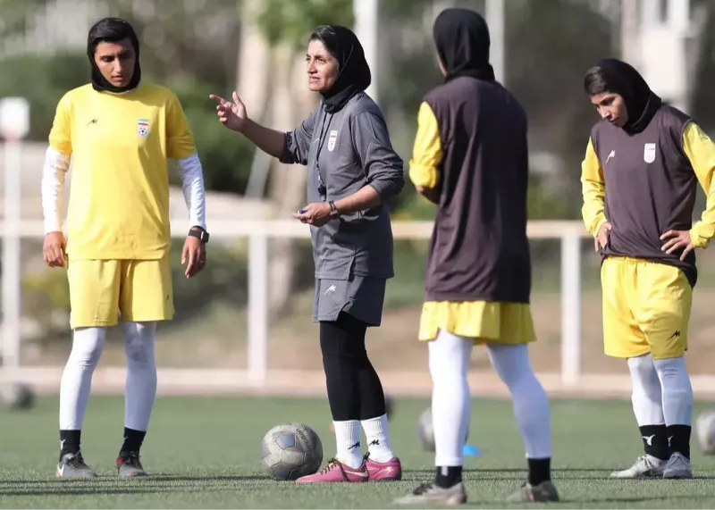 تاخت و تاز دختران فوتبال روی بهترین چمن ایران