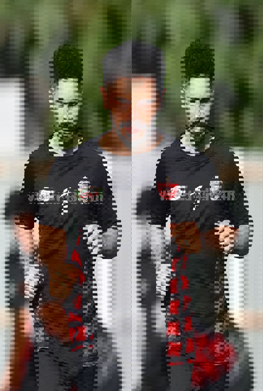 2185897