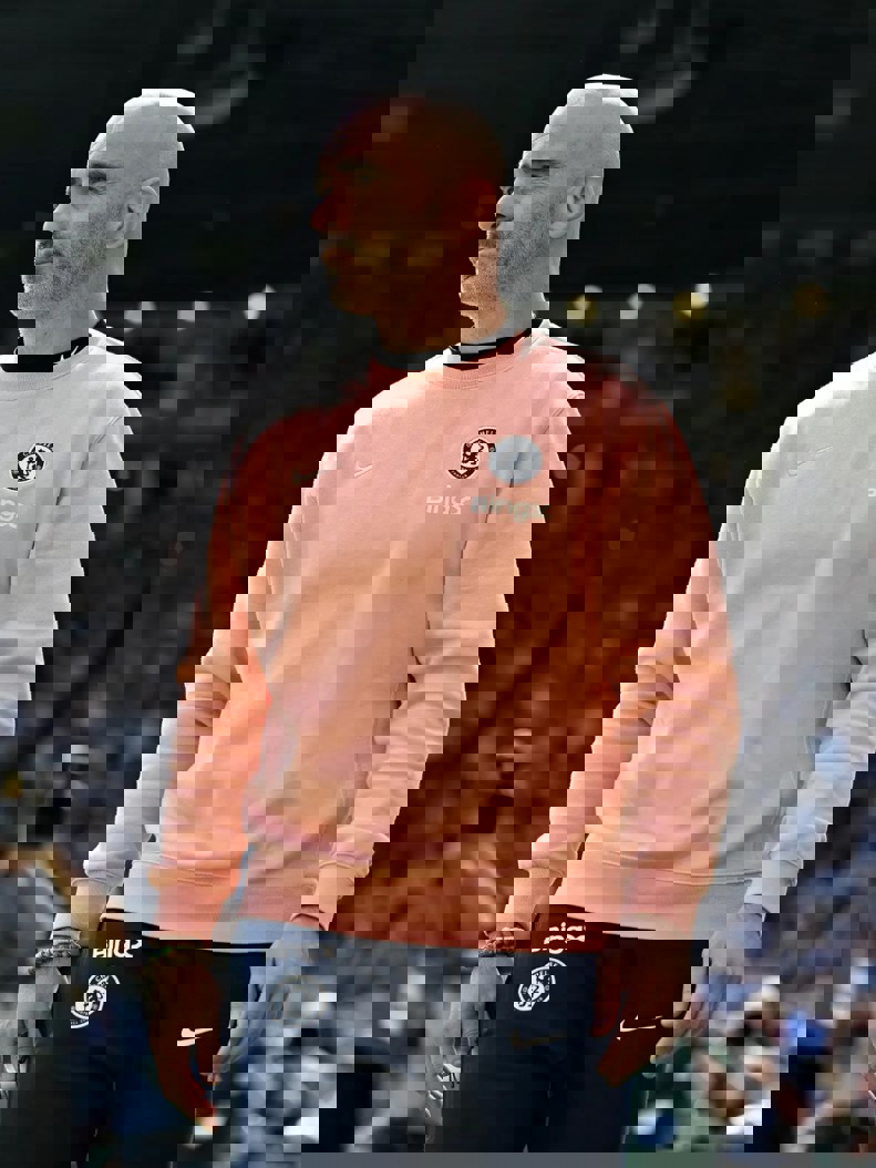 2185886