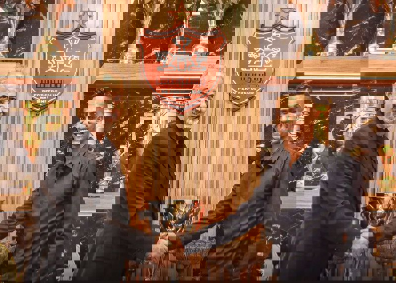 2185862