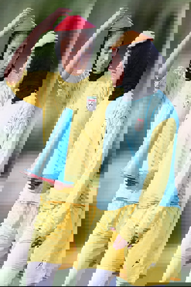 2185825