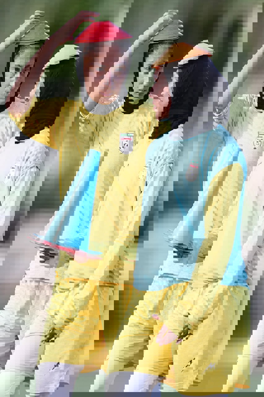 2185825