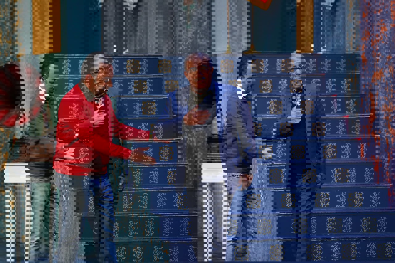 2185940