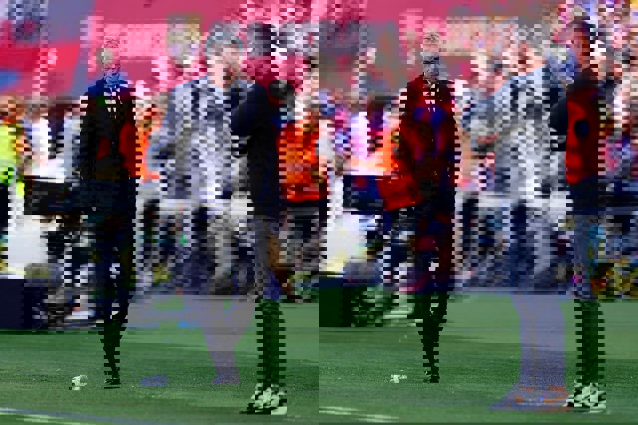 2186025