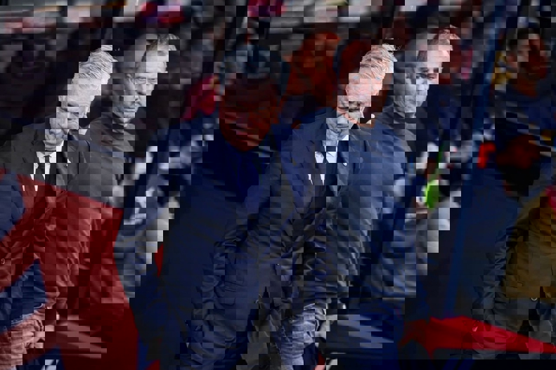 2186023