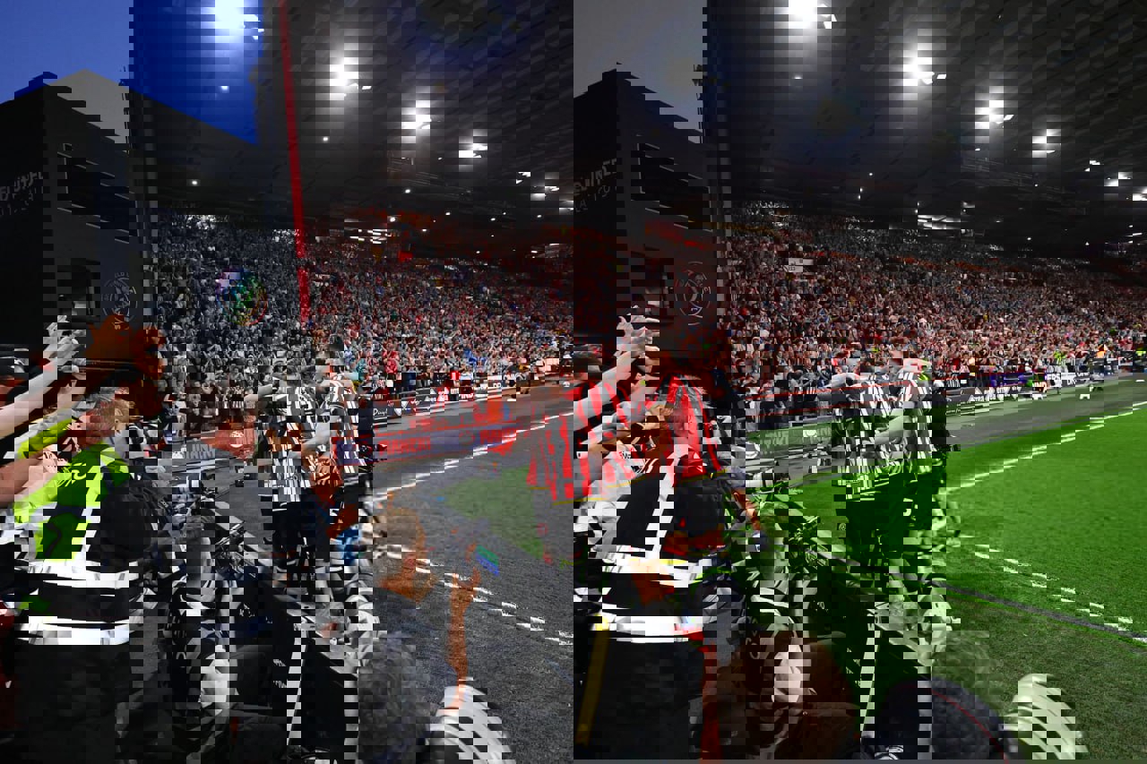 2186259
