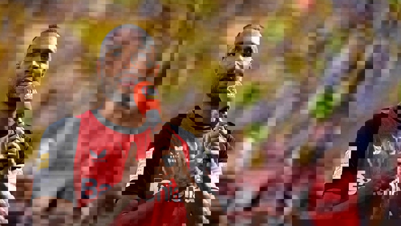 2186423