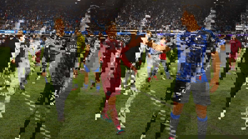 2186922