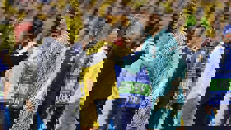 2186826