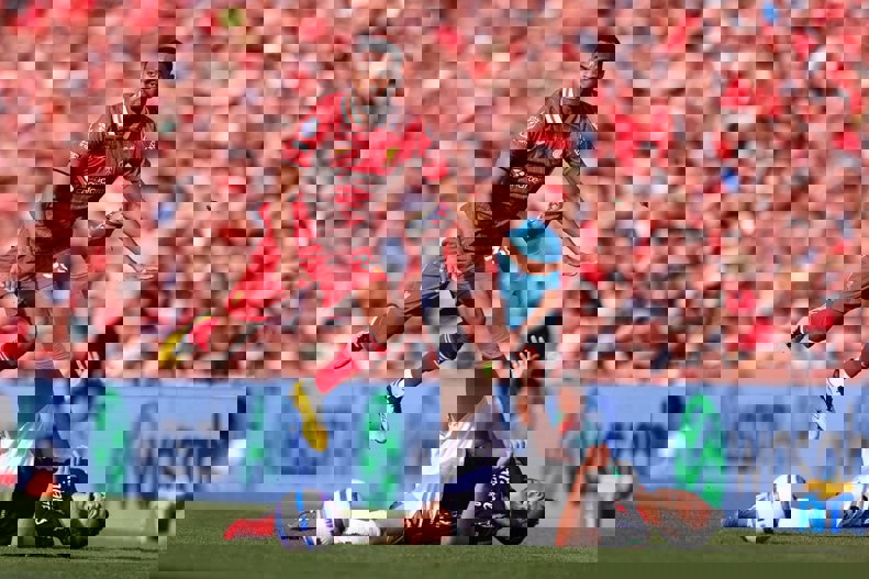 2186847