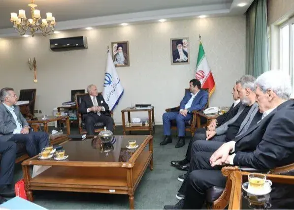 جلسه پیشکسوتان فوتبال ایران با وزیر ورزش