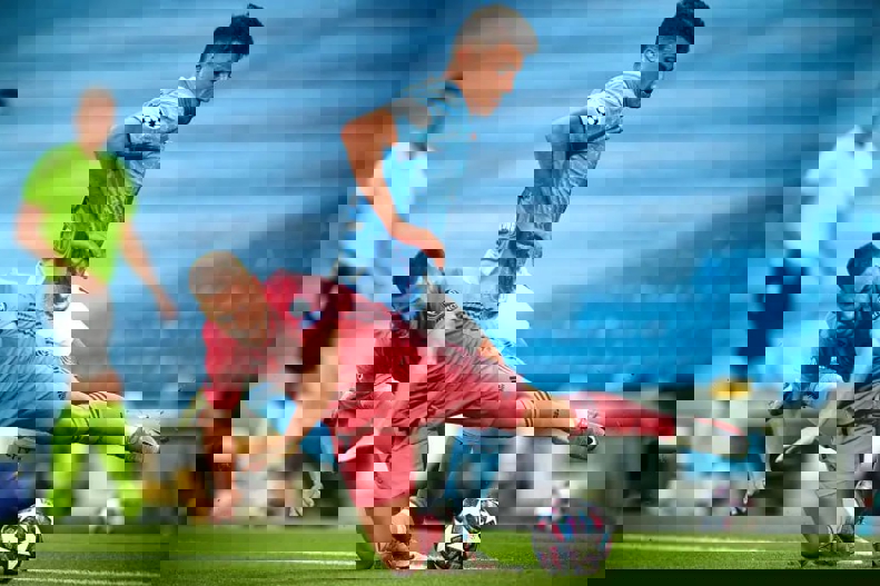 2186808
