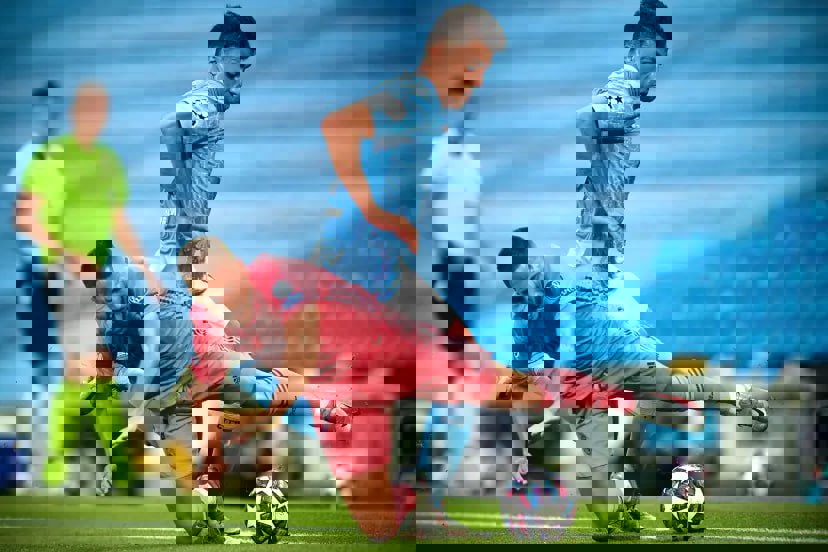2186808
