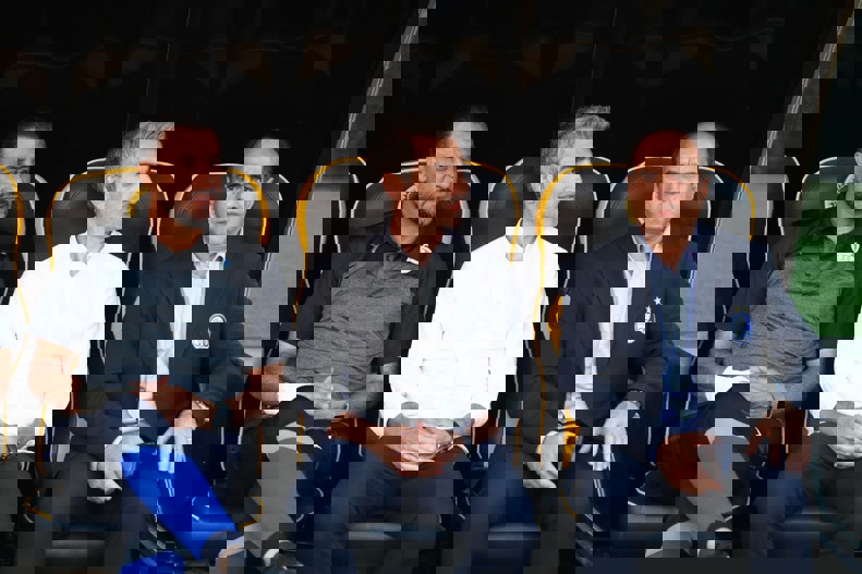 2187043