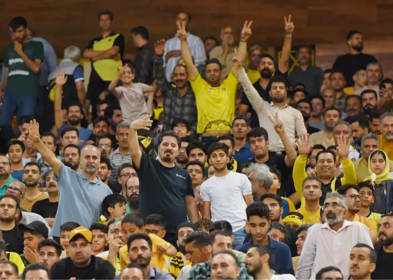 همه در نقش جهان‌ خوشحال به خانه رفتند!
