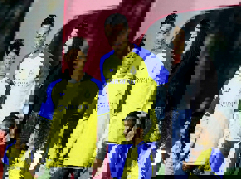 2187211
