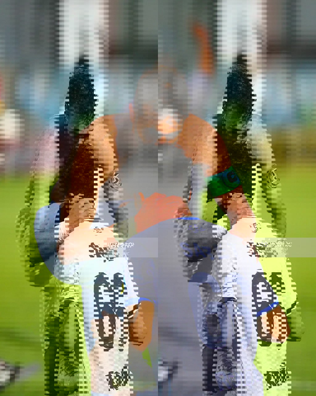 2187322