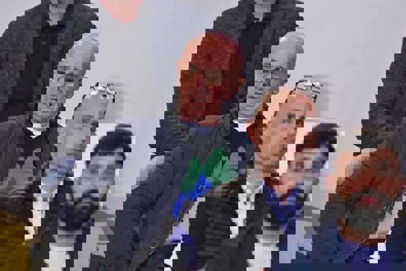 2187394