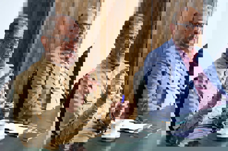 2187538