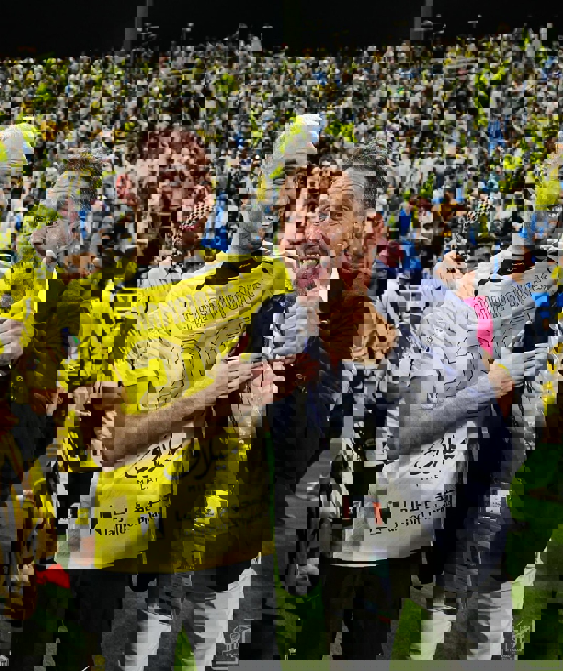 2188040