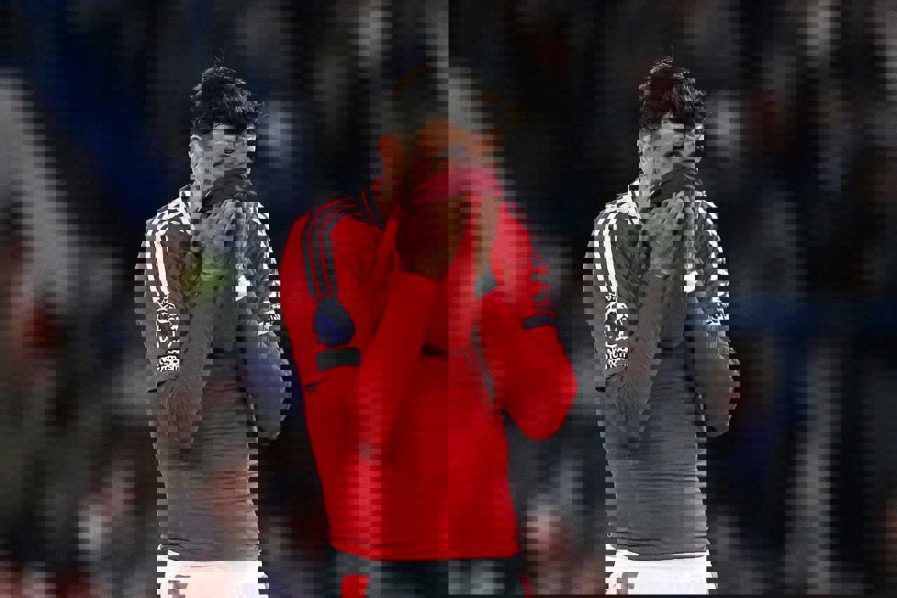 2187608