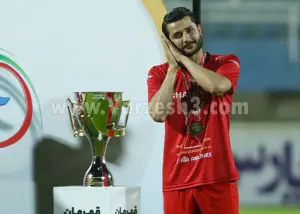 دو جام و دو رنگ، آبی - قرمز و قهرمانی!