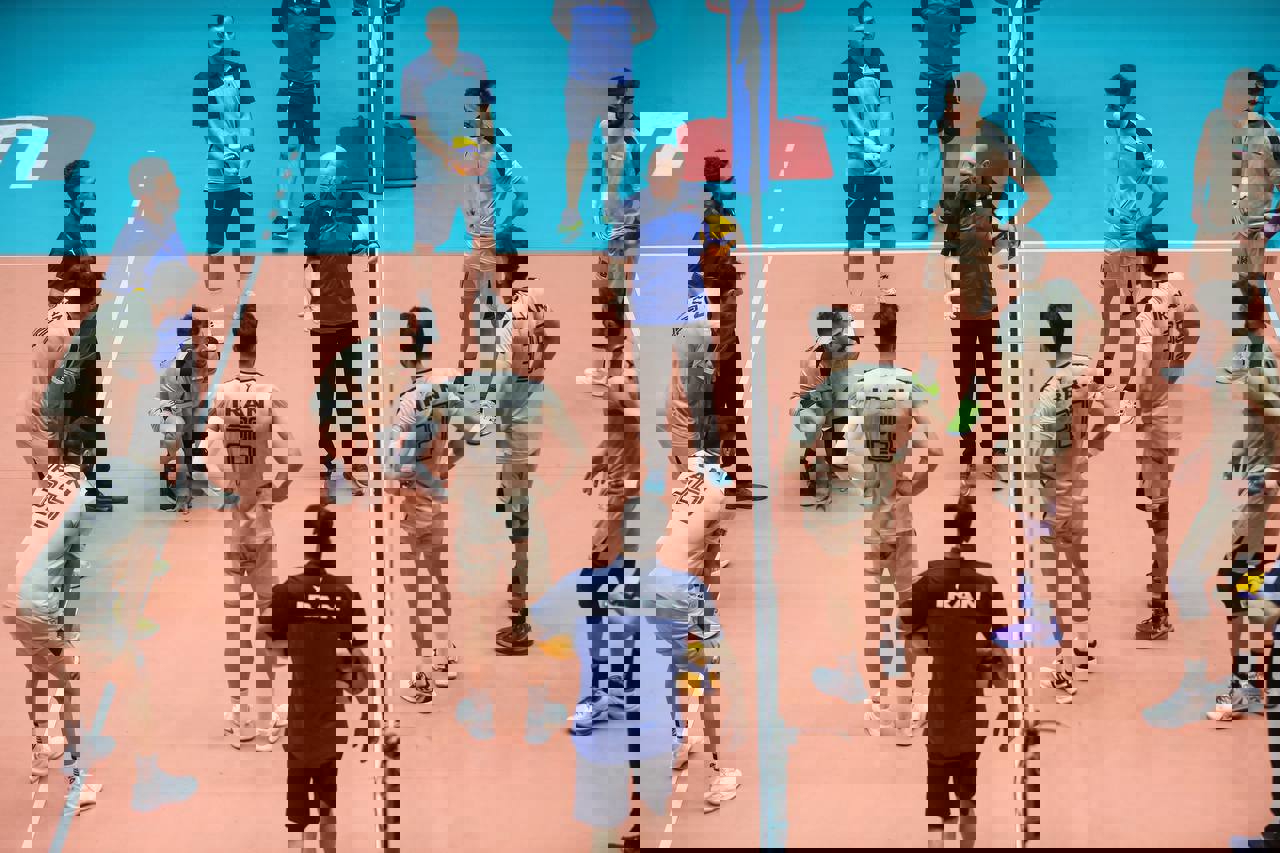 2187658