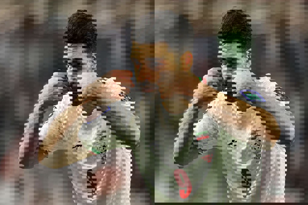 2187829